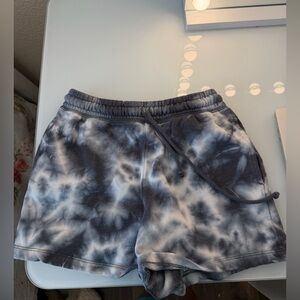 Tie-Dye Drawstring Lounge Shorts - Gray & White